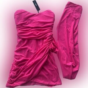 Chic Pink Strapless Dress